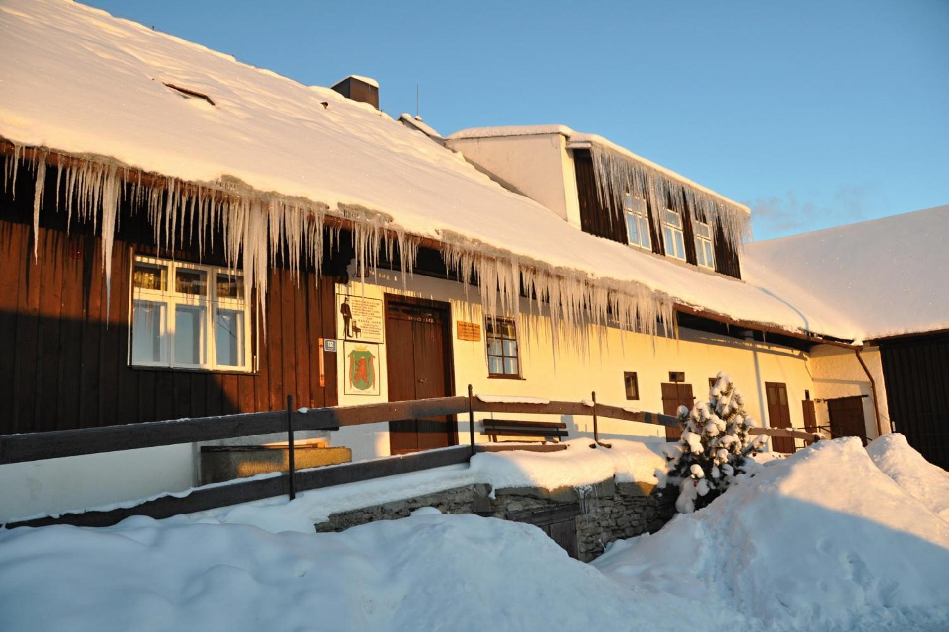 Penzion Rankl-Sepp Stachy Exterior photo